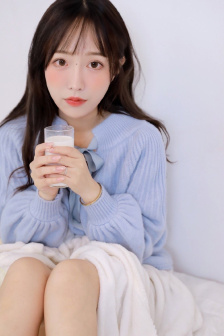 抬头不见低头见